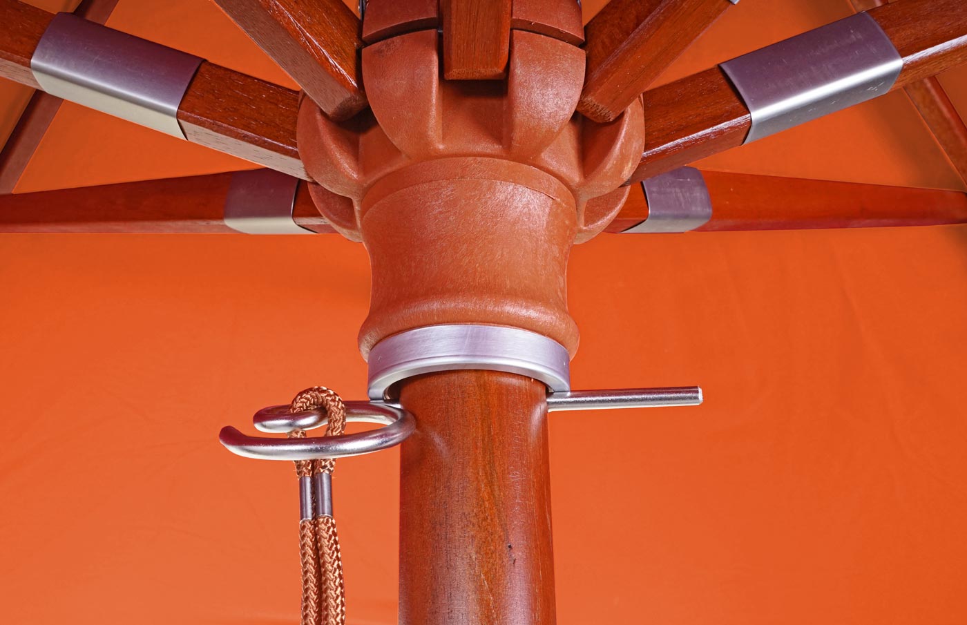 Cosmo Casa - Houten parasol - Trekkoord - Polyester & Hout - Terracotta - Ø3 m