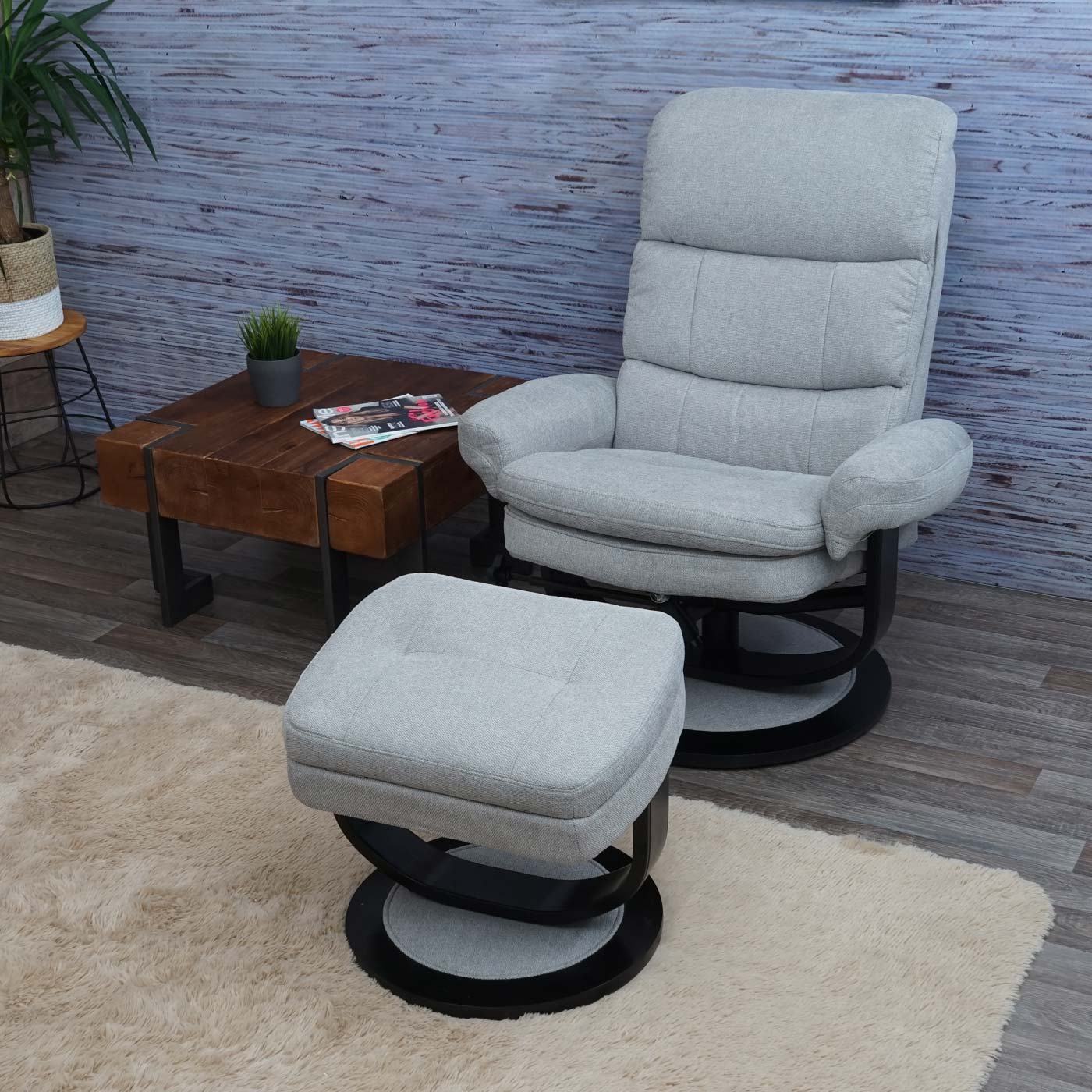 Cosmo Casa - Relaxfauteuil - Met opbergvak - Stof/textiel - Lichtgrijs