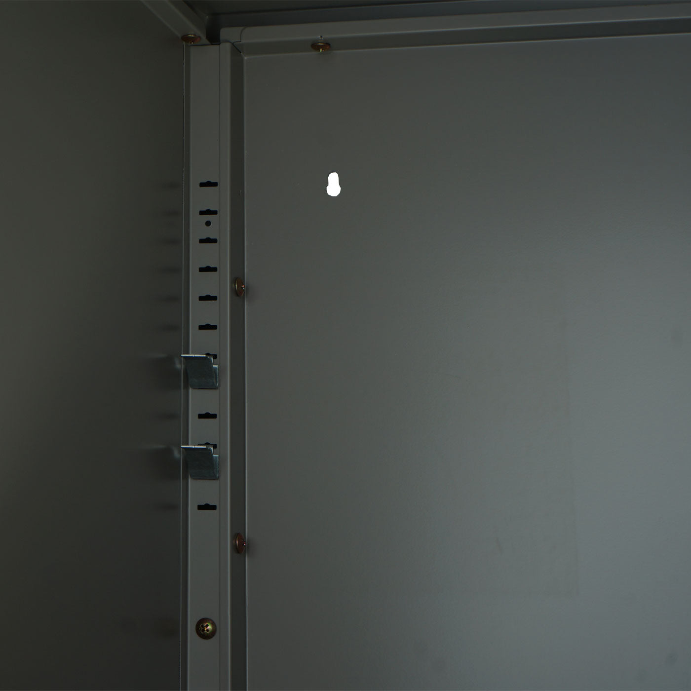 Cosmo Casa - Nachtkastje - Bijzettafel - Metaal - Grijs - 63×40×40 cm