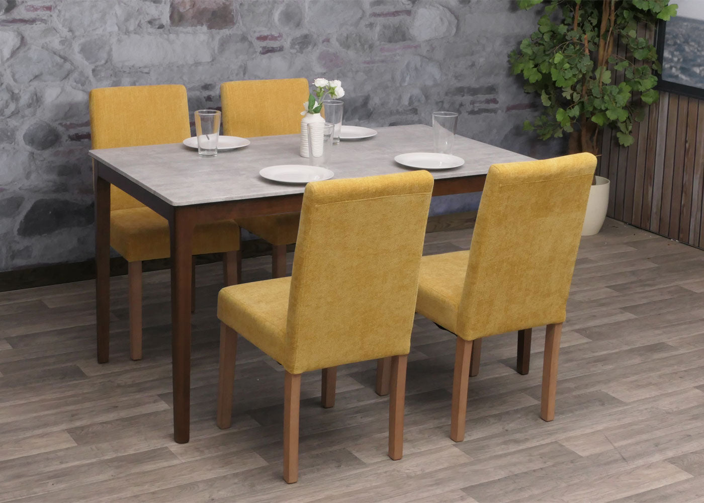 Cosmo Casa - Set van 4 Littau Eetkamerstoelen - Keukenstoelen met Hoge Rugleuning - Chenillehout Stof - Geel - Naturelkleurige Poten