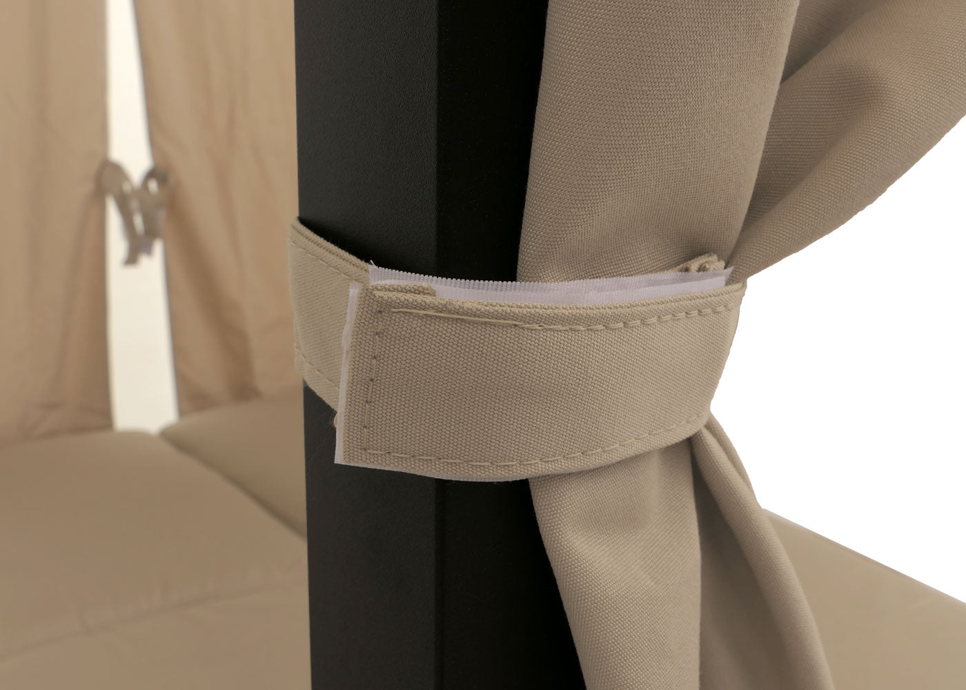 Cosmo Casa - XL Aluminium Tuinligstoel - Bali Stijl - Ko-Tex 10cm Kussen - 193x126x204cm - Zwart Frame - Crème Kussen