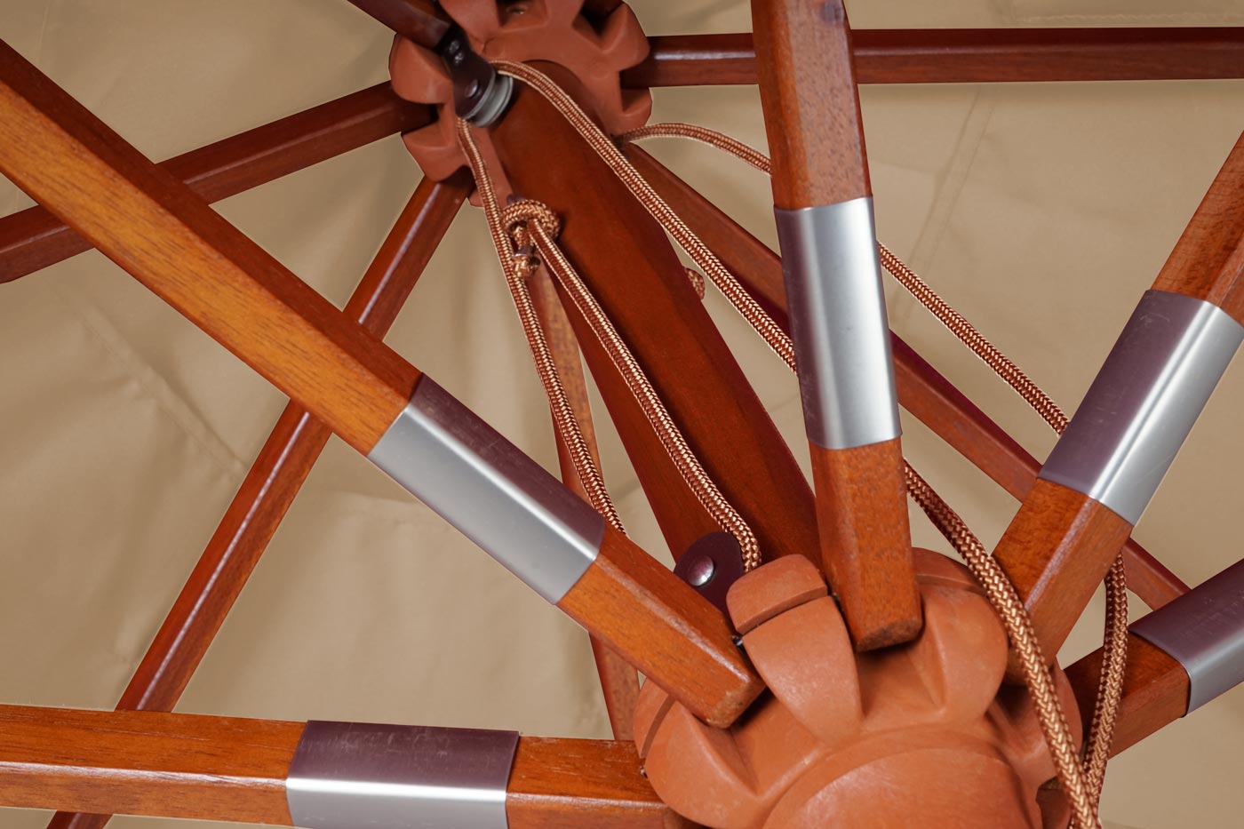 Cosmo Casa - Houten parasol - Trekkoord - Polyester & Hout - Crème - 4×4 m