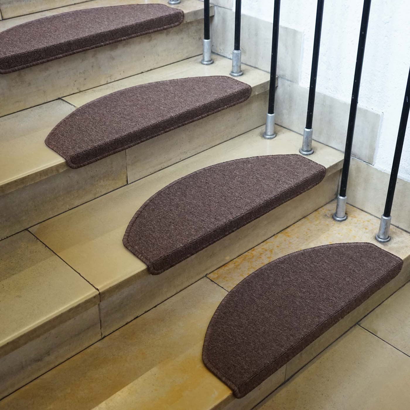 Cosmo Casa - Set van 15 trapmatten - Halfrond - Textiel - Bruin - 65×25 cm