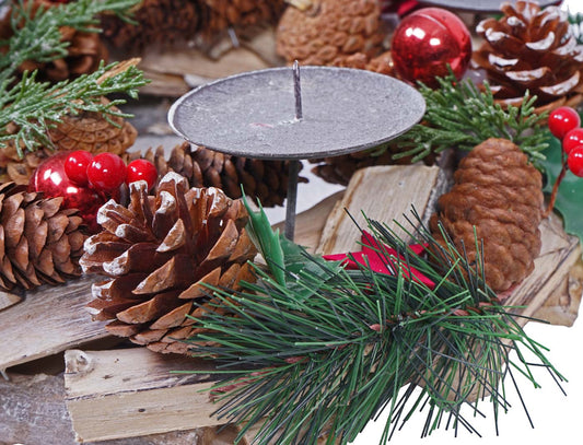 Cosmo Casa - Adventskrans - Met kaarsen - Hout - Rood - Ø 33 cm