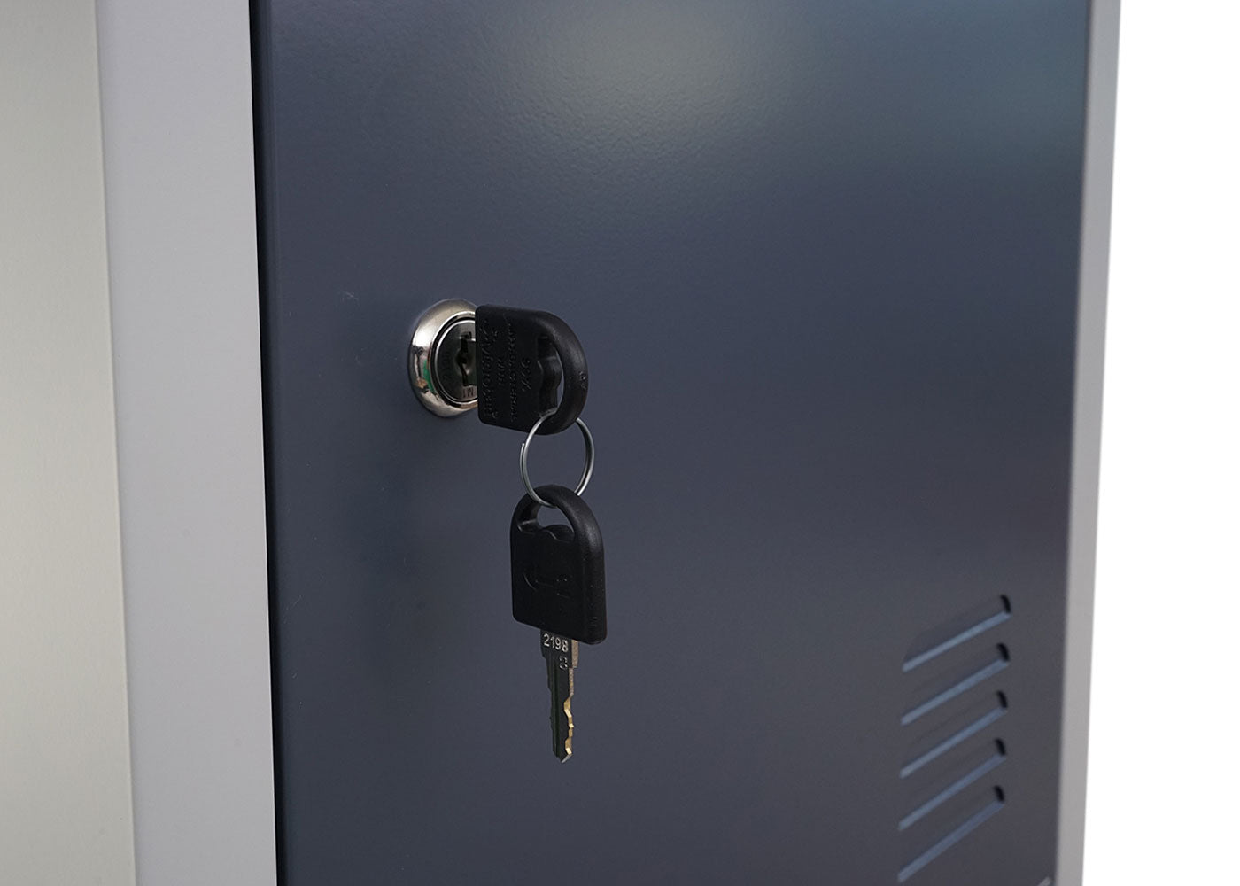 Cosmo Casa - Lockerkast - Voor waardevolle spullen - Metaal - Antracietgrijs - 180x38x45cm