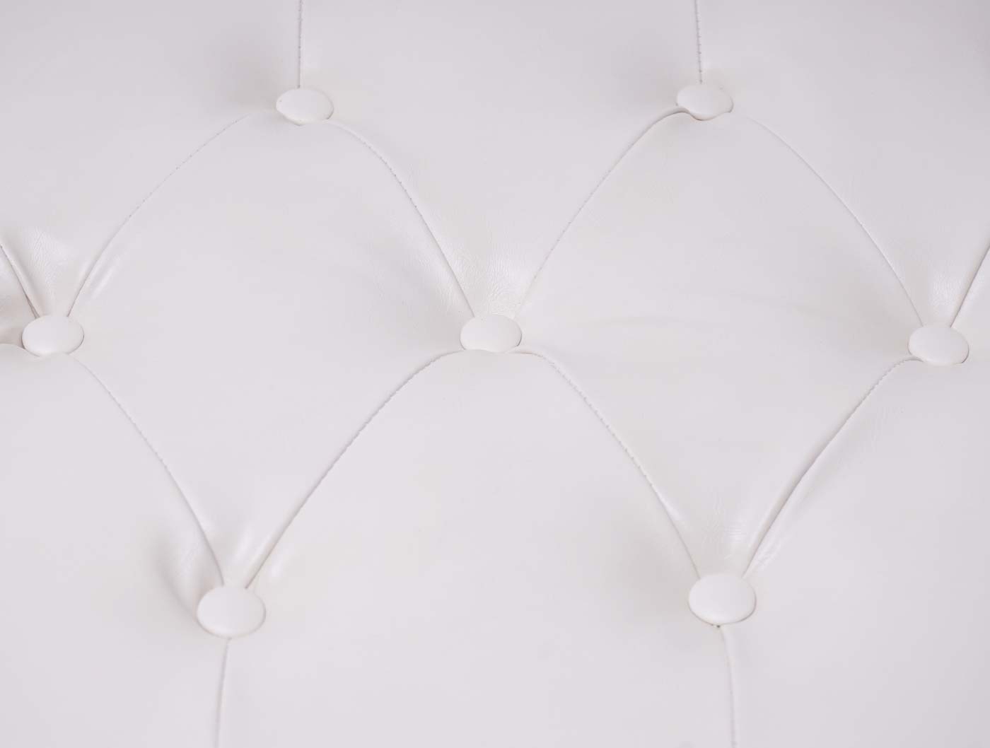 Cosmo Casa - Voetenbank - Chesterfield stijl - Imitatieleer - Crèmewit - 39x77x47cm