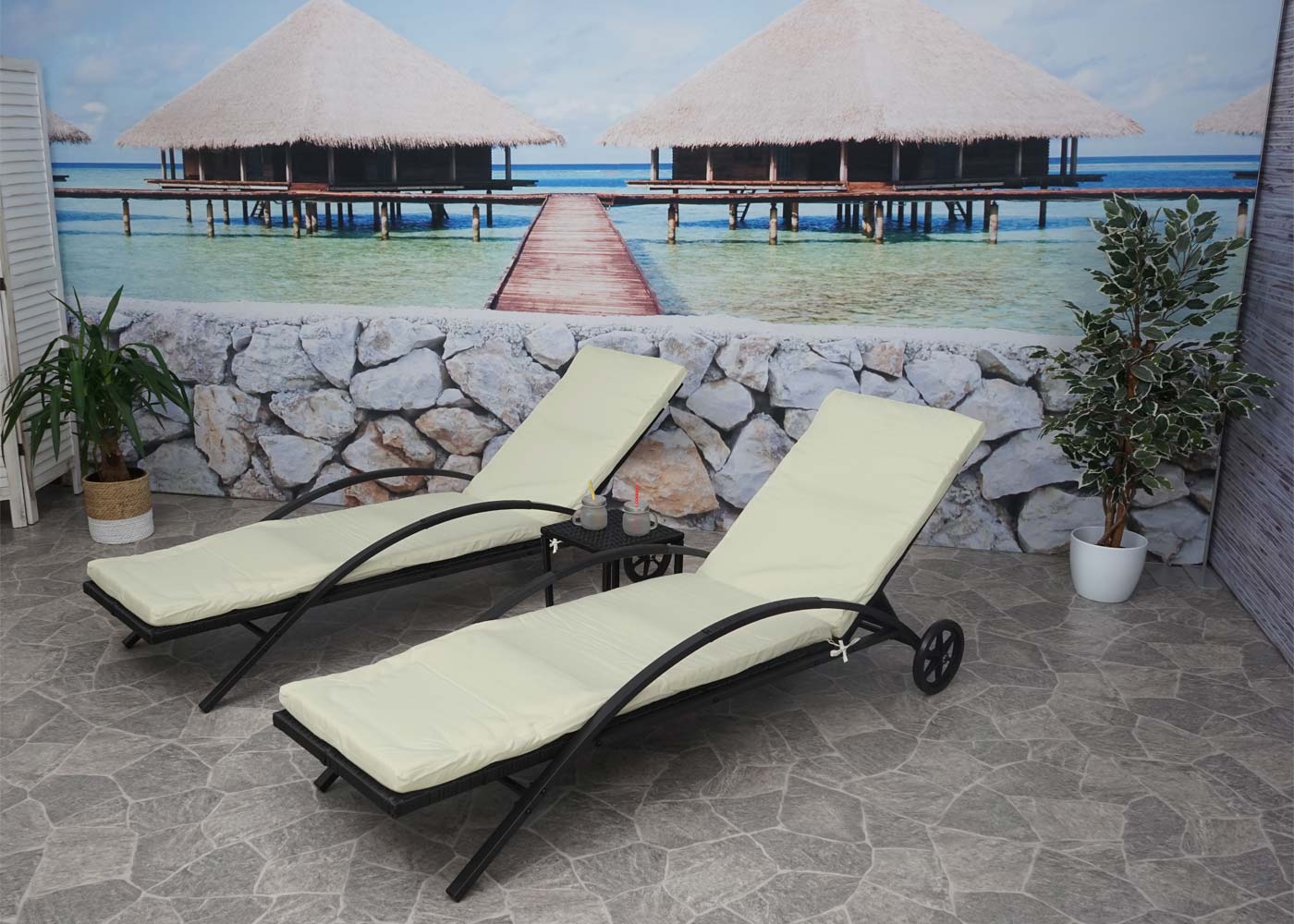 Cosmo Casa - Set van 2 Ligbedden - Relaxligstoel Tuinligstoel - Polyrotan - Zwart met Crème Beige Kussen