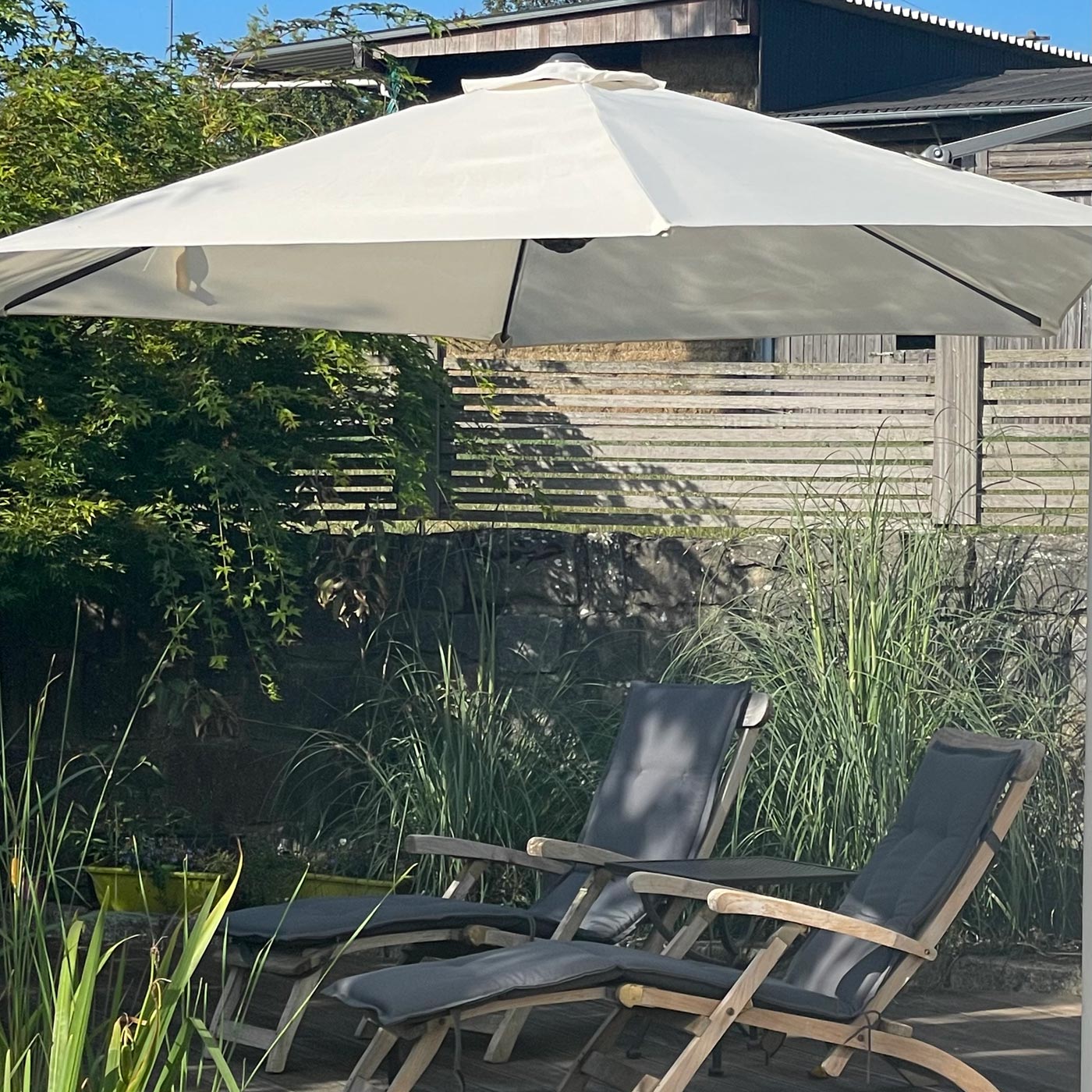 Cosmo Casa - Casoria zweefparasol - 3m kantelbaar - Polyester aluminium/staal - 9kg - Lavendelrood