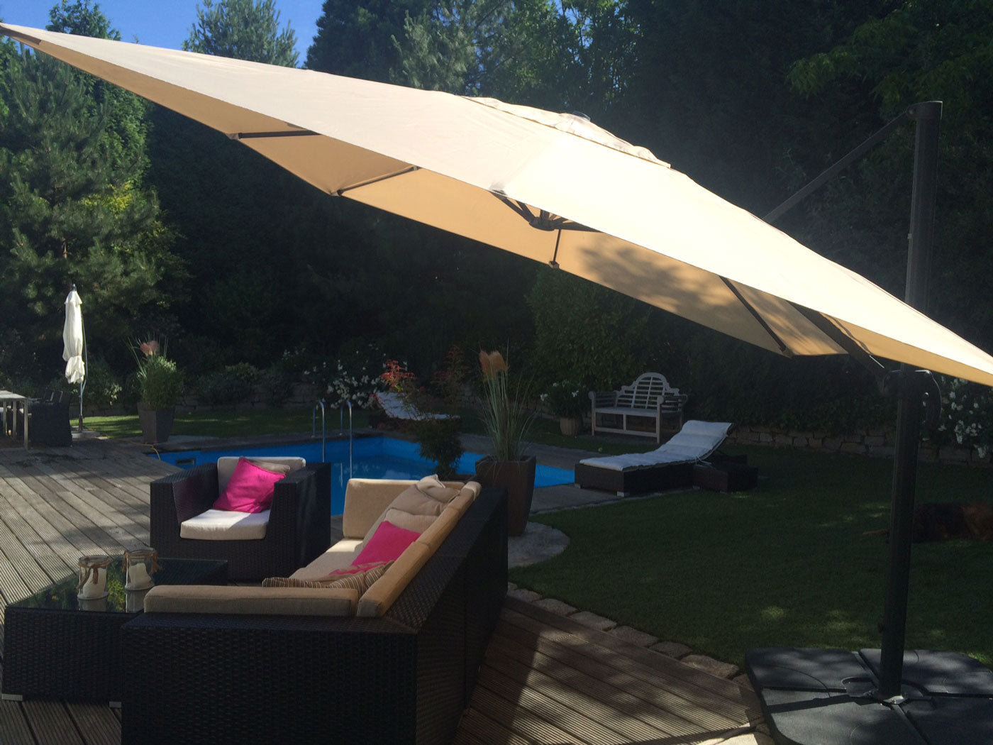 Cosmo Casa - Horeca Zweefparasol - Met Klep & Met Standaard - Polyester & Aluminium & Steel - Crèmegrijs - 3×4 m