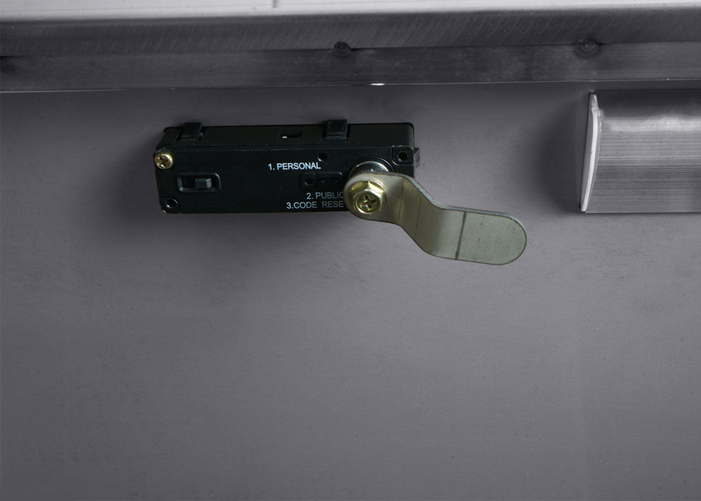 Cosmo Casa - XL Afvalcontainerbekleding - Afvalcontainerbak - WPC & RVS - Walnoothoutlook - 117×144×102 cm / 88 kg