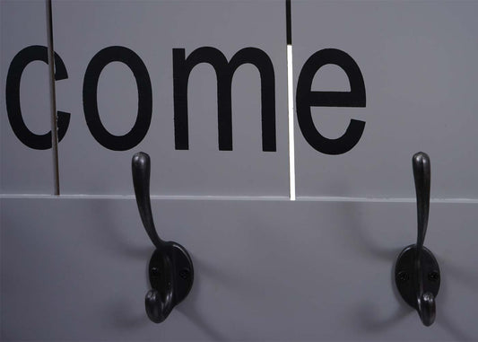 Cosmo Casa - Wandkapstok “Welcome” - Shabby Look Paneel - Grijsblauw - 91×60 cm