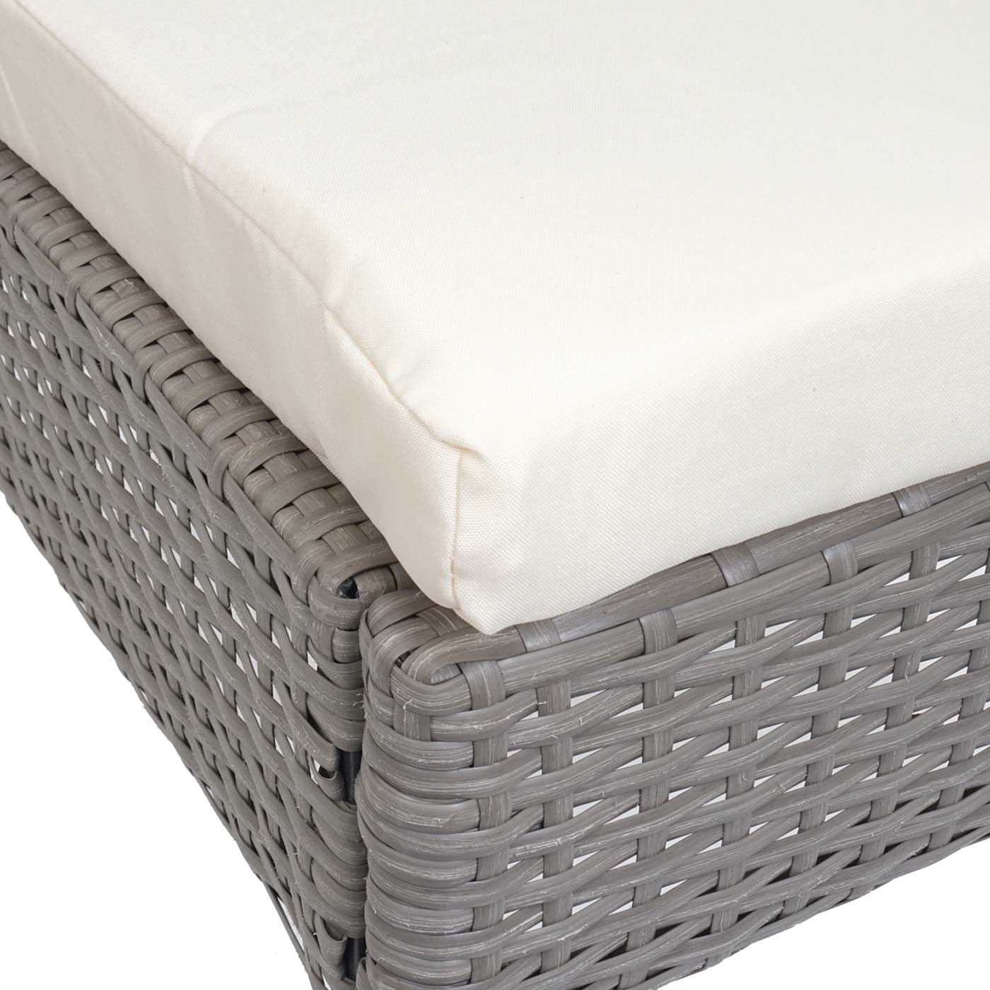 Cosmo Casa - Set van 2 Poly Rattan Stoelen - Balkonstoel, Stapelbaar - Polyrotan & Kussens - Grijs & Crèmewit