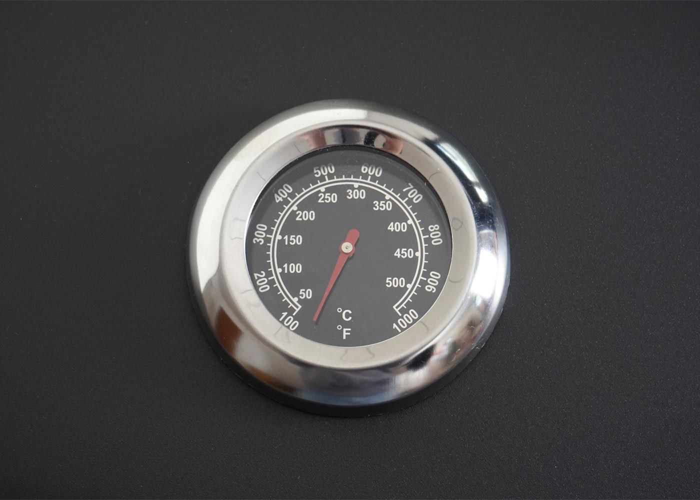 Cosmo Casa - Grillwagen Houtskool BBQ - Staande Grill met Deksel & Planken - Staal - 110×100×51 cm - Zwart